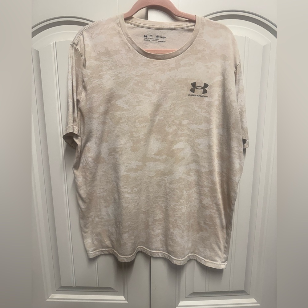 Under Armour Men’s XL Loose Fit Camo T-Shirt HeatGear Athletic T